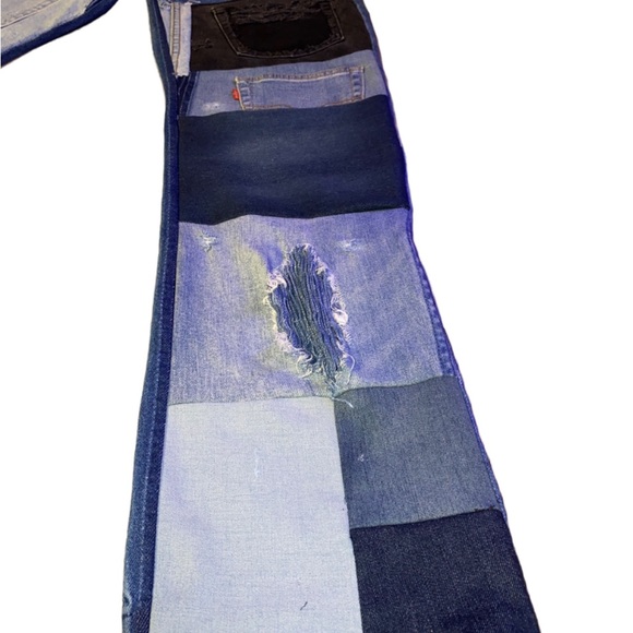 SOLD! - Picture 4 of 7